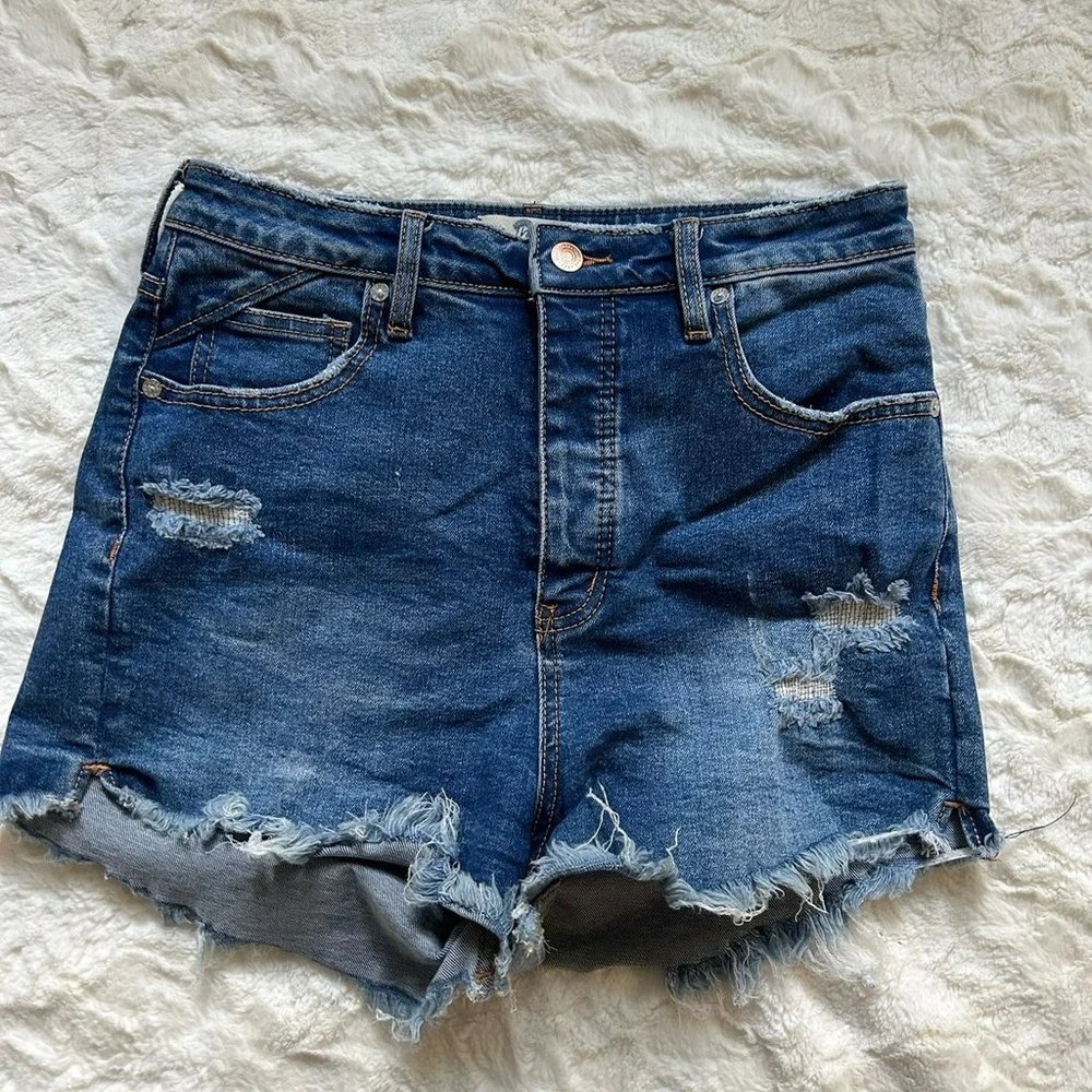 Free People - We The Free - Jean Shorts - Size 29 - Pre-Owned
